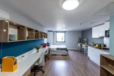 1 bed flat, Haddington Place, Abbeyhill, Edinburgh, EH74AG - Image 8